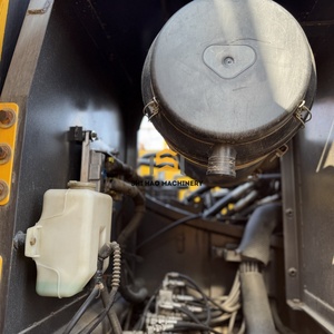 Excavadora Hidráulica de Orugas Volvo EC300 de 30 Toneladas, Usada, Importada Originalmente, Suministrada por Fábrica, de Alta Eficiencia para Excavación Minera - Product Image 5