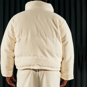 XJYD Fournisseur de Blousons Personnalisés de Haute Qualité, Doudounes Courtes Texturées à Tissage Robuste avec Poches Cargo pour Hommes - Product Image 4
