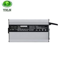 Chargeur de batterie Li-ion 72V6A série 20 Chargeur de batterie Li-ion 84V6A avec boîtier en aluminium