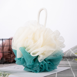 Éponge de bain double couleur Loofahs Pouf éponge exfoliante douce réutilisable PE Mesh Luffa <span class=keywords><strong>Loufa</strong></span> Shower Puff Exfoliant Body Scrubber - Product Image 4