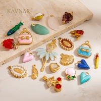 KAVNAR Pendentif en acier inoxydable plaqué or 18 carats, motif mignon fruits, poissons et cœurs en émail mélangé, pour femmes, bijoux de mode, vente en gros, cadeau