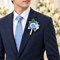 Boutonniere Anggrek Mawar Sutra Buatan Tangan Biru Putih dengan Clematis Eucalyptus untuk Pemotretan Pernikahan