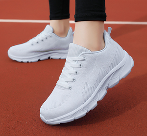 <span class=keywords><strong>Zapatillas</strong></span> de deporte atléticas ligeras para <span class=keywords><strong>mujer</strong></span>, <span class=keywords><strong>zapatillas</strong></span> transpirables de encaje bajo para correr - Product Image 1