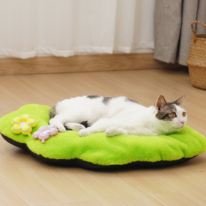 เต็นท์นอนแมวรูปสามเหลี่ยมลายดอกไม้ ระบายอากาศได้ดี สำหรับแมวและสุนัข - Product Image 2