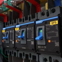 Ensemble complet de coffret de distribution basse tension 400A, appareillage électrique industriel triphasé pour le contrôle centralisé de l'alimentation électrique