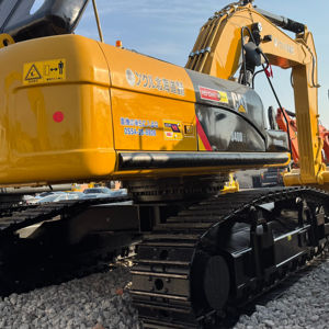 Excavadora CAT 340DL usada en venta, a buen precio, motor original, pocas horas de trabajo, 90% nueva, cumple con la normativa de la EPA - Product Image 1