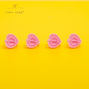 Pinky Leem Lash Ring Glue Cup Blooming Heart Shape Pigment Sourcils Blooming stanley Uv Lash Ring - Product Image 2
