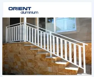 总部楼梯栏杆铝标准安装玻璃栏杆扶手铝游泳池价格优惠