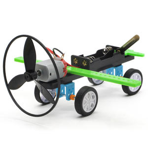 ชุดประกอบเครื่องร่อนปีกตรึงสีเขียว OKYN-G6791 STEM สำหรับการเรียนรู้วิทยาศาสตร์สำหรับเด็ก - Product Image 3