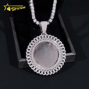 Nouveau design 2 pouces Moissanite <span class=keywords><strong>Pohto</strong></span> pendentif bijoux en argent Sterling 925 personnalisé Hip Hop mémoire Moissanite pendentif pour hommes cadeaux - Product Image 4