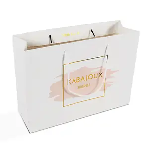 Nuevo embalaje de bolsa de papel de compras de lujo con estampado de oro personalizado de buena calidad