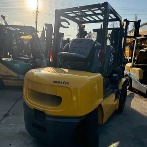 Used Good Condition 3 Ton Komatsu Diesel Forklift Two/Three Stage Mast 1000mm Fork Length Original Japanese Engine TCM Model - Product Image 5