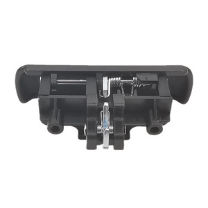 มือจับกล่องเก็บของ Dodge Dakota Durango รุ่น 5EM34LAZ สีดำ อะไหล่พลาสติก - Product Image 3
