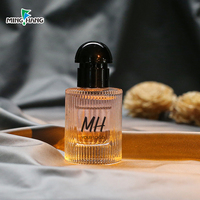Botella de vidrio de perfume Premium transparente cuadrada de lujo con diseño personalizado botella de perfume vacía engarzada con tapa