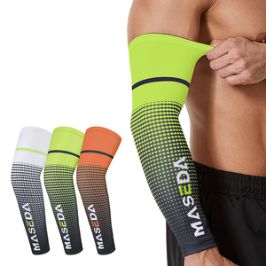 UPF 50 copri braccio di raffreddamento traspirante maniche protezione solare basket <span class=keywords><strong>pallavolo</strong></span> sport calcio protezione <span class=keywords><strong>gomitiere</strong></span> - Product Image 1