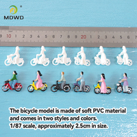 Figurines de cyclistes peintes avec vélos pour micro-paysages et aménagement de scènes routières, construction de dioramas