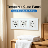 Prise murale triple EU série F 228 mm 16A avec panneau en verre trempé et deux ports Type-C, prise électrique Schuko 3 gang