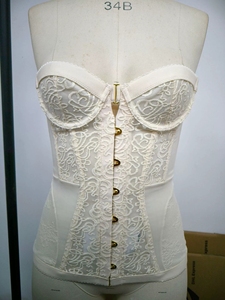 183 เสื้อกั๊กไร้สายแบบใหม่ลายลูกไม้ - Product Image 5