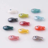 Perles en forme de poisson en céramique pour bricolage faites à la main perles colorées en vrac de petits poissons avec trou droit pour accessoire de lot de bracelet de collier
