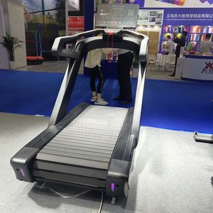 Tapis roulant professionnel <span class=keywords><strong>X700</strong></span> / Tapis roulant incurvé Shandong <span class=keywords><strong>Minolta</strong></span> Moteur 3HP Machine de course Équipement de fitness Marche - Product Image 3