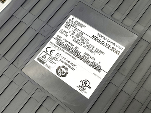 MDS-D-V2-2020 ชุดไดรฟ์ AC (วัสดุพลาสติก) สำหรับเครื่องจักรอุตสาหกรรมและอุปกรณ์อิเล็กทรอนิกส์-มีสินค้าในสต็อก - Product Image 4