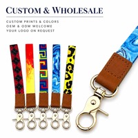 Porte-clés personnalisé en polyester avec sangle en tissu imprimé par sublimation, clip en cuir PU et crochet métallique – Vente en gros OEM pour fabricants