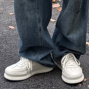 Baskets blanches pour hommes, ultra-fines, respirantes et confortables, design à empiècements, semelle épaisse, baskets décontractées rehaussées - Product Image 2