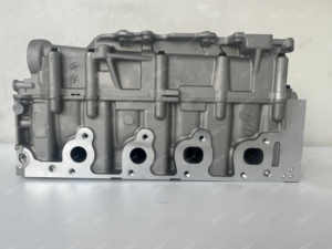 Culasse moteur 110419350R K9K 1.5DCI pour Renault Megane <span class=keywords><strong>2</strong></span> Clio Laguna Scenic Kangoo Fluence Duster Symbol Latitude - Product Image 4