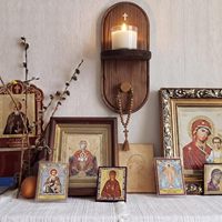 Support mural en bois pour chapelet chrétien avec croix, design en forme d'arche, pour bougies et perles de prière
