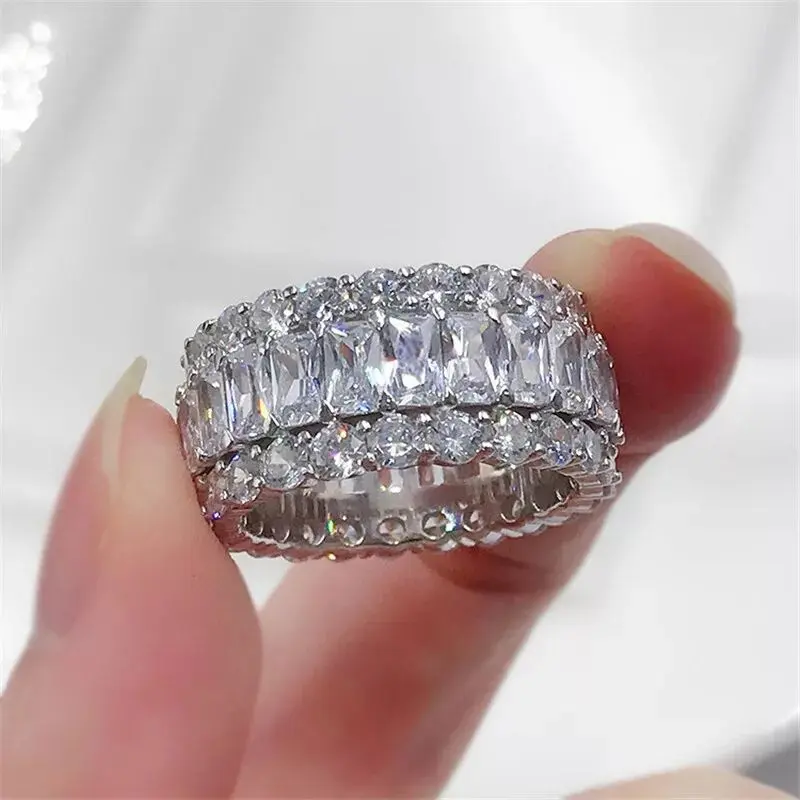 Boho महिला बड़ा क्रिस्टल जिक्रोन पत्थर की अंगूठी लक्जरी फैशन 925 चांदी प्यार सगाई की अंगूठी विंटेज शादी के छल्ले महिलाओं के लिए