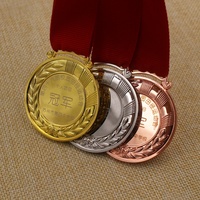 Accepter le logo laser personnalisé Autocollant époxy logo Médaille vierge en or argent bronze 3D avec ruban
