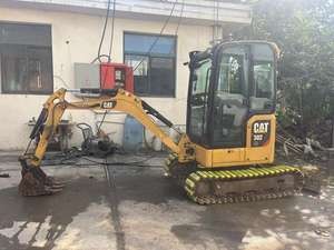 Mini pelleteuse d'occasion Cat 302CR Offre Spéciale à la ferme et au jardin à usage flexible moteur diesel 2 tonnes Cat 302CR à Shanghai - Product Image 6