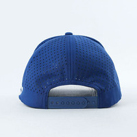 Casquette de golf et de baseball perforée au laser Yukaihe, 6 panneaux, imperméable, avec logo personnalisé