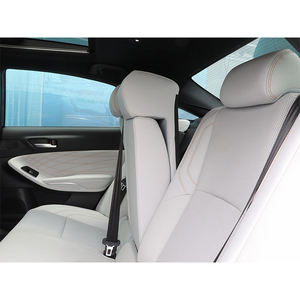 Housses de siège auto de luxe sur mesure 2019-2021 pour Avalon, ensemble complet en similicuir perforé, 5 places, toutes saisons - Product Image 3