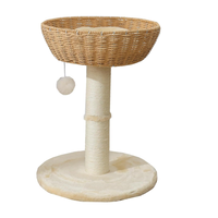Perchoir de fenêtre tissé à la main grande tour d'arbre à chat avec lit de panier de nid en osier de rotin