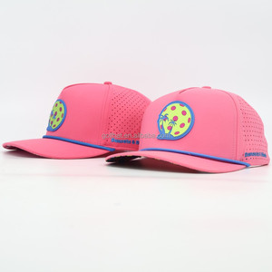 Gorra de golf deportiva perforada con corte láser OEM, con parche de PVC con logo, malla transpirable, gorra snapback de 5 paneles, gorras de béisbol. - Product Image 3