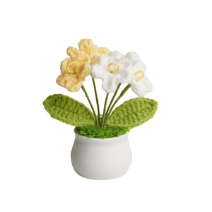 Hortensias Tejidas a Crochet en Maceta de 12 cm, Decoración para el Hogar de Plástico, Regalo para el Día de San Valentín - Product Image 5