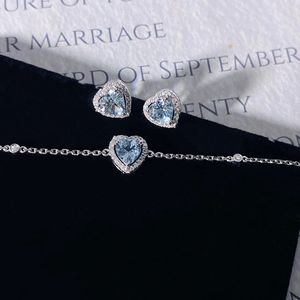 Xinfly 18k Solid White Gold Woman's Diamond Aquamarine <b>Gemstone</b> Heart <b>Bracelet</b> with Bezel Setting for Anniversary - Product Image 5