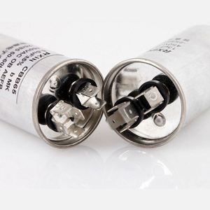 <span class=keywords><strong>Condensateur</strong></span> à film pour climatiseur <span class=keywords><strong>Condensateur</strong></span> pour compresseur de réfrigérateur <span class=keywords><strong>Condensateur</strong></span> de démarrage <span class=keywords><strong>CBB65</strong></span> Double capacité <span class=keywords><strong>25</strong></span> + 7.5 <span class=keywords><strong>UF</strong></span> D50X100 - Product Image 1