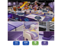 Équipement de parc de jeux intérieur pour enfants sur le thème des bonbons, avec piscine à balles, toboggans, manège et zone de sable, pour centre commercial (OEM/ODM)