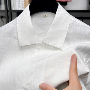 Camicia da uomo casual a maniche corte in 100% lino con perline, tinta unita, risvolto, trattamento anti-piega, alta solidità del colore, nuova collezione estiva 2026 - Product Image 5