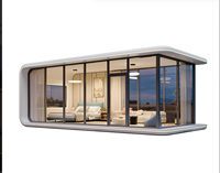 Maisons mobiles en forme de capsule spatiale, points d'arrêt, maisons d'hôtes de style Apple, véranda, boutiques en conteneurs et maisons à toit étoilé.