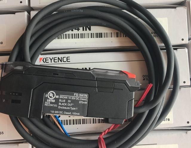 1PC New FS-N41N Amplifier Fiberoptic Sensor Free Shipping FSN41N