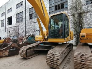 รถขุดตีนตะขาบ Komatsu PC 200-8 มือสองนำเข้าจากญี่ปุ่น น้ำหนัก 20 ตัน ปี 2020 รุ่นดั้งเดิม เครื่องยนต์ ปั๊ม และมอเตอร์ของญี่ปุ่น ประสิทธิภาพดี - Product Image 4