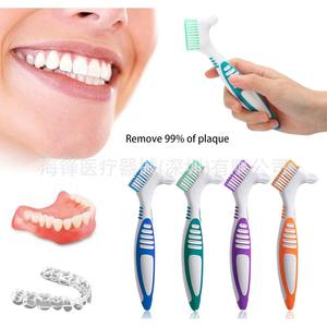 Brosse de nettoyage pour prothèses dentaires OEM à double tête pour l'entretien des appareils orthodontiques et des aligneurs, en plastique, 28g, bleu, vert, violet, orange - Product Image 1