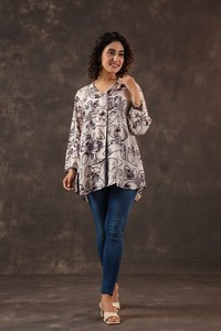 Elegante Blusa de Mujer con Estampado Floral Abstracto, Cuello con Lazo, Manga Larga, Corte Holgado, Estilo Casual - Product Image 2