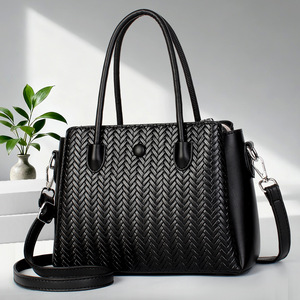Sac de luxe en cuir PU pour femme 2025 – Sac fourre-tout décontracté de créateur haut de gamme pour femme – Sac bandoulière pour femme - Product Image 4