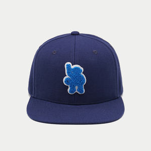 Gorro de Béisbol de Chenilla Premium con Bordado, Gorra Plana Negra con Visera Plana, Gorra de Béisbol Bordada, Gorra de Béisbol Personalizada - Product Image 1