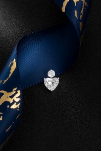 Collier pendentif élégant en or blanc massif 14 carats avec diamant de laboratoire taille poire de 1,01 ct |   Collier pendentif avec diamant de laboratoire taille poire - Product Image 2