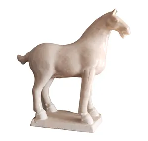 Tang Sancai ancora decorazione artistica cavallo fatto a mano antico cavallo in ceramica antico collezione decorazione armadietto del vino